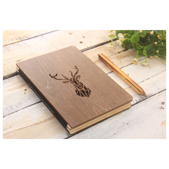 Levně Dřevěný zápisník s perem Reindeer 133 x 193 mm - 96 stran (Dřevěný diář)
